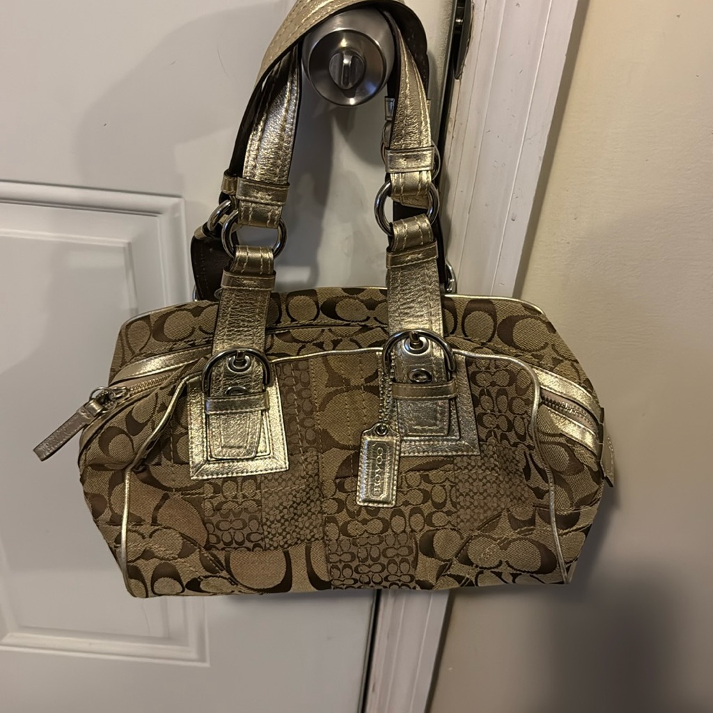 Beautiful Coach Soho Signature Patchwork Satchel Khaki/Gold